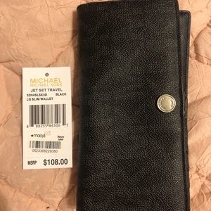Michael kors Large  Slim Wallet